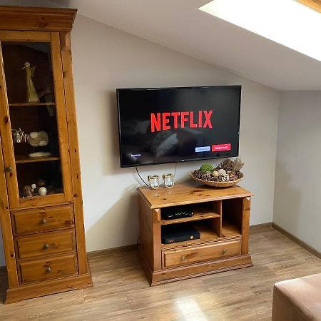 Bronowicka Premium Apartment - 52M2 With Private Parking Cracovie Extérieur photo