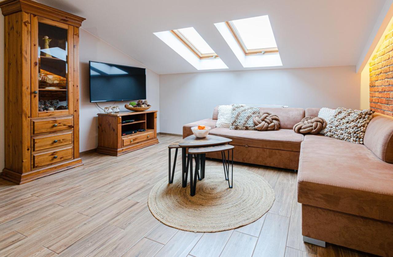 Bronowicka Premium Apartment - 52M2 With Private Parking Cracovie Extérieur photo