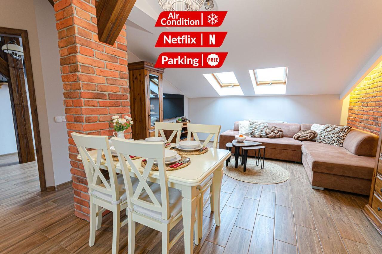Bronowicka Premium Apartment - 52M2 With Private Parking Cracovie Extérieur photo